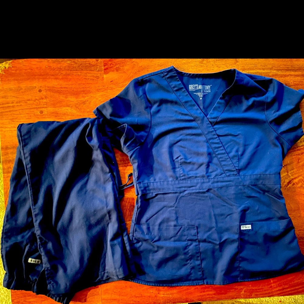 Greys Anatomy Navy Medium Scrub Set